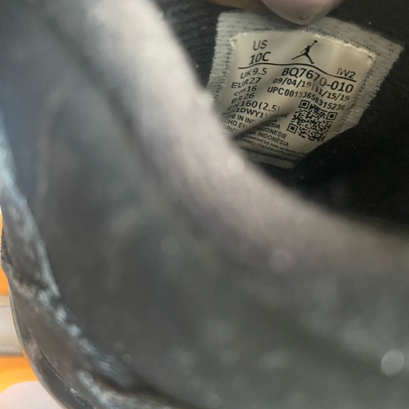 Jordan 4 Black Cat Toddler Sneakers- SZ 10 C - Picture 8 of 15